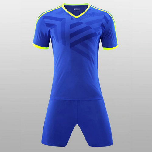 Adult and Child Kids Football Kit 2018 Soccer Jersey Kids Sets Suit Team Custom